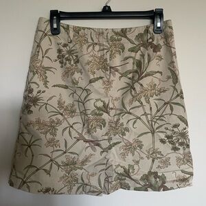 Ann Taylor, tan and green floral skirt, size 6p